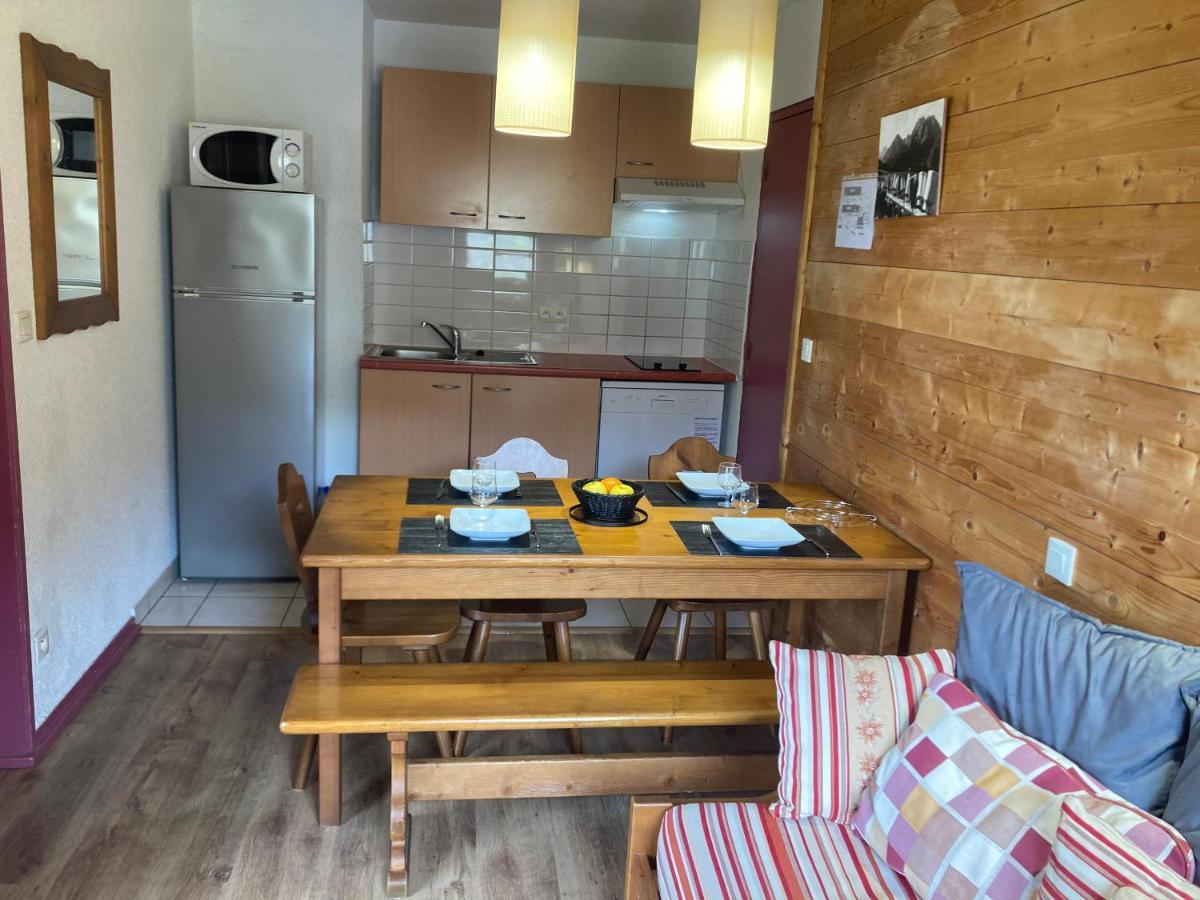 Appartement 4/6 Pers 38M2, Vue Montagne, Piscine Chauffee, 500M Centre Ville 코트레 외부 사진