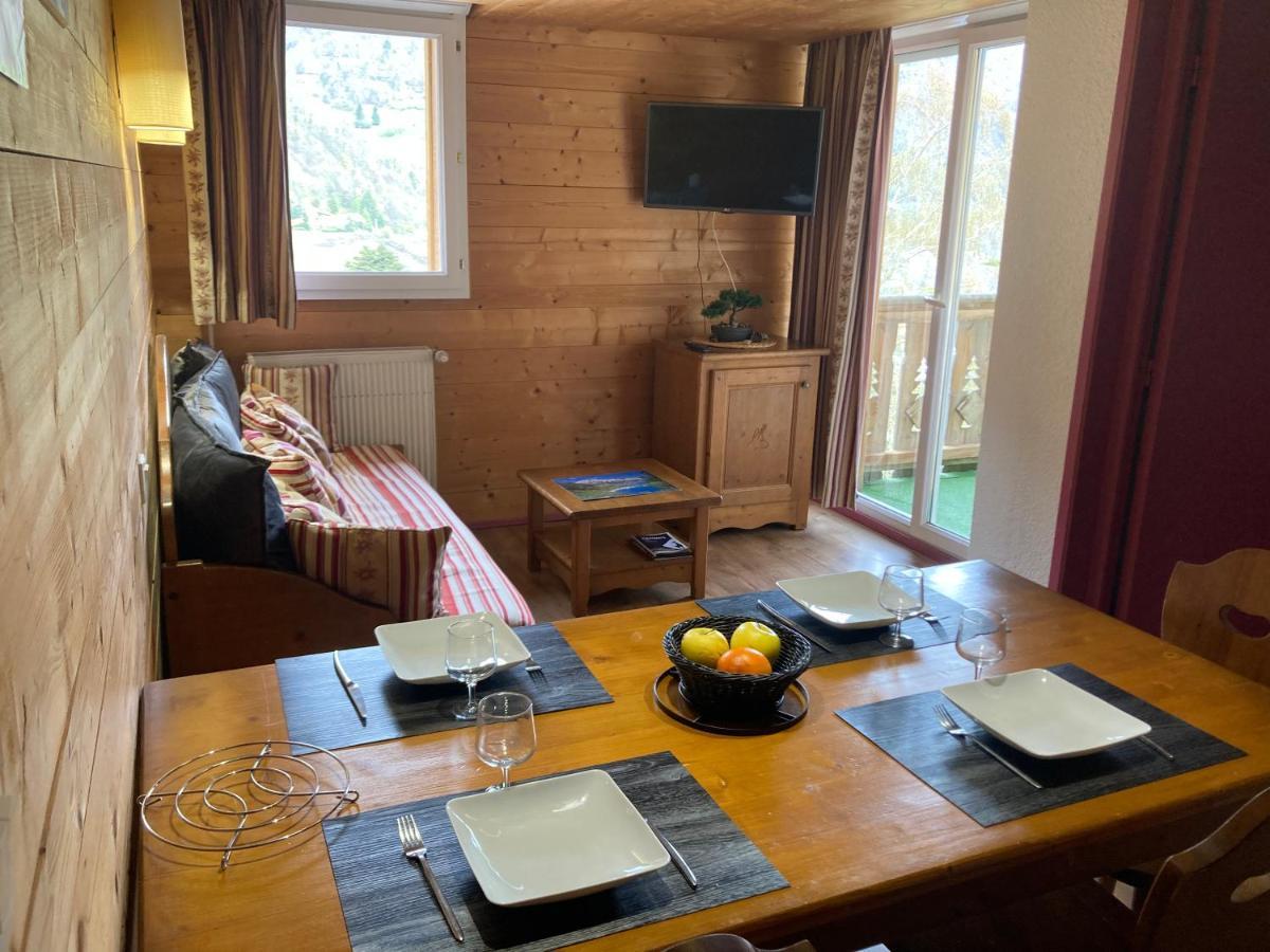 Appartement 4/6 Pers 38M2, Vue Montagne, Piscine Chauffee, 500M Centre Ville 코트레 외부 사진